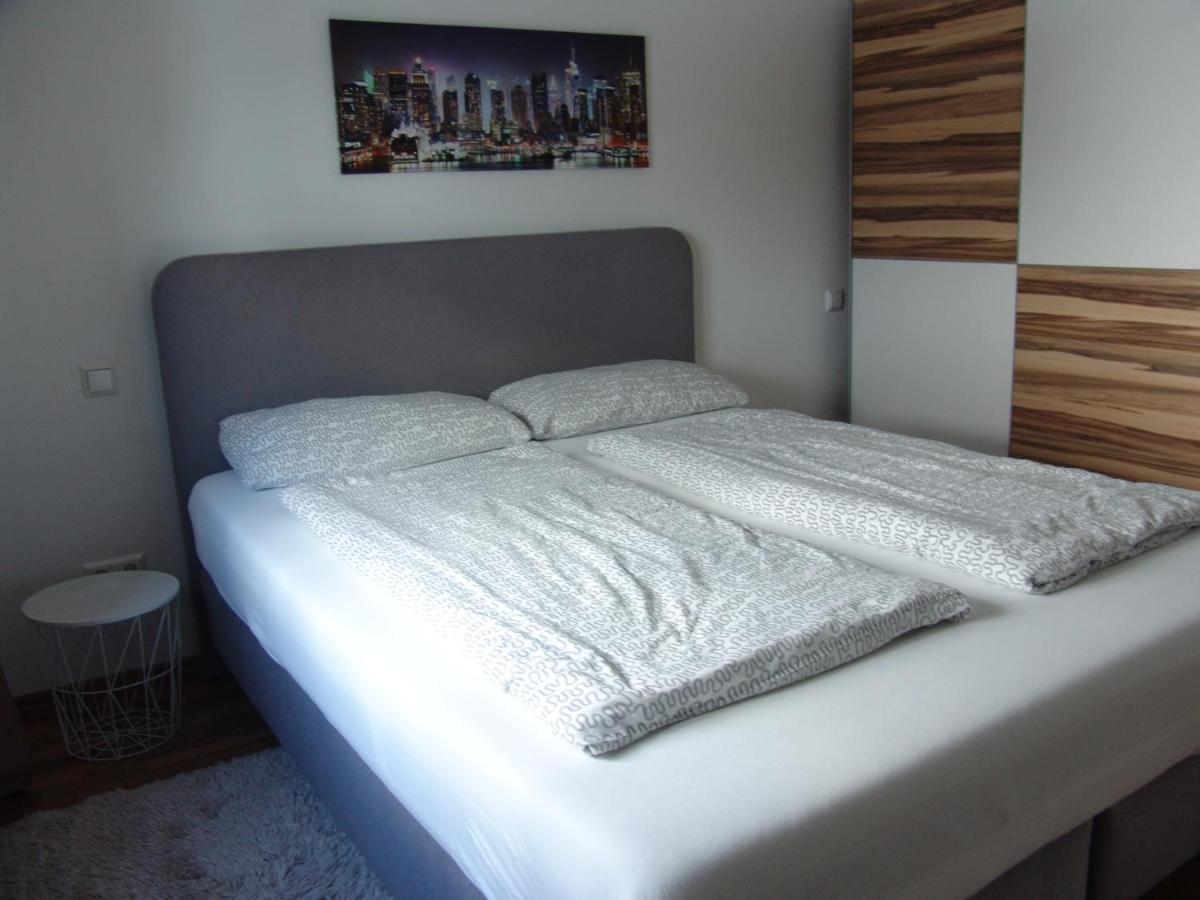 Apartment S&s Buss