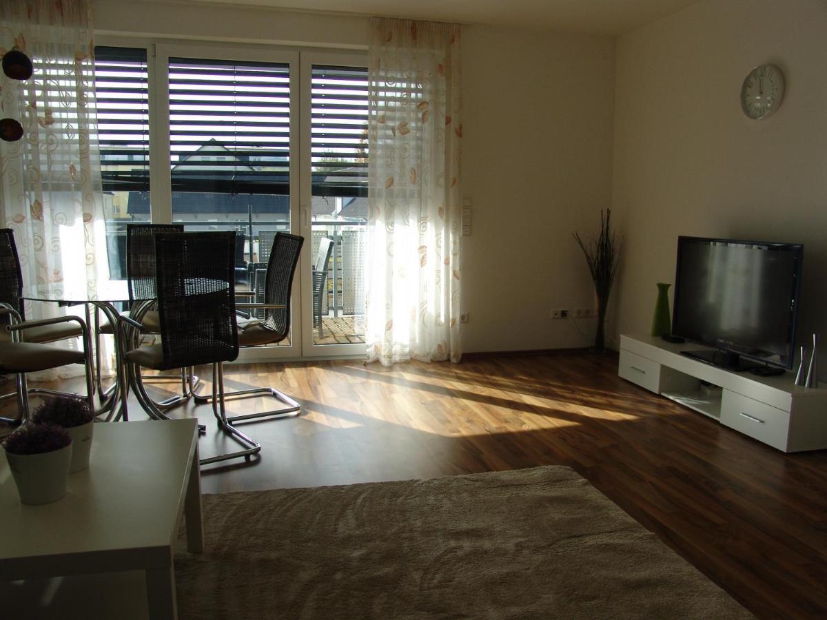 Apartment S&s Buss *